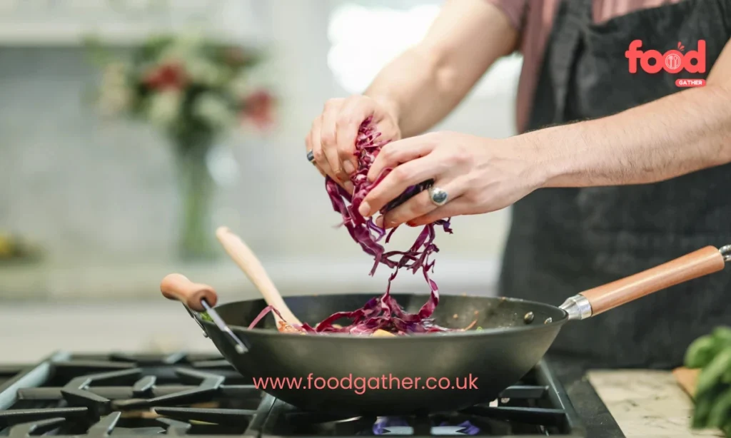 How to Cook Red Cabbage for a Roast Dinner