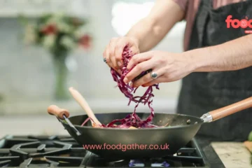 How to Cook Red Cabbage for a Roast Dinner